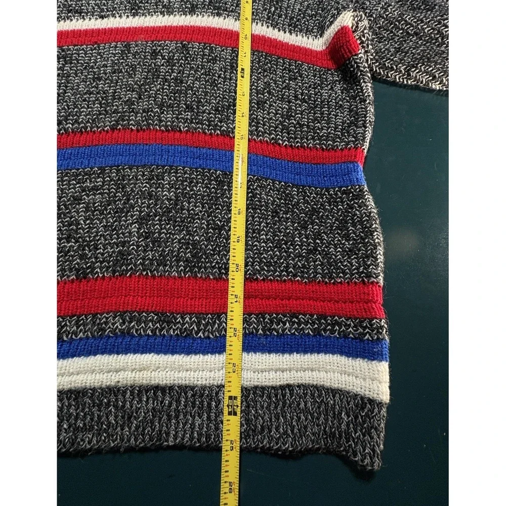 Vintage Chunky Knit Sweater Men's Small Gray‎ Striped Marled Fisherman Crewneck